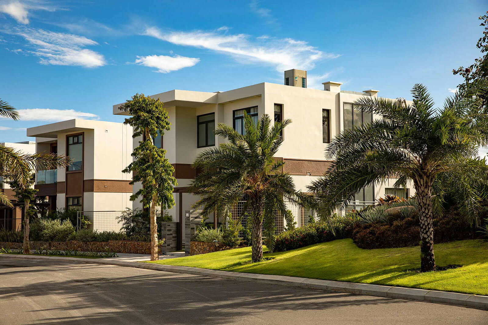 Biệt thụ Sea Golf Villas KN Paradise Cam Ranh