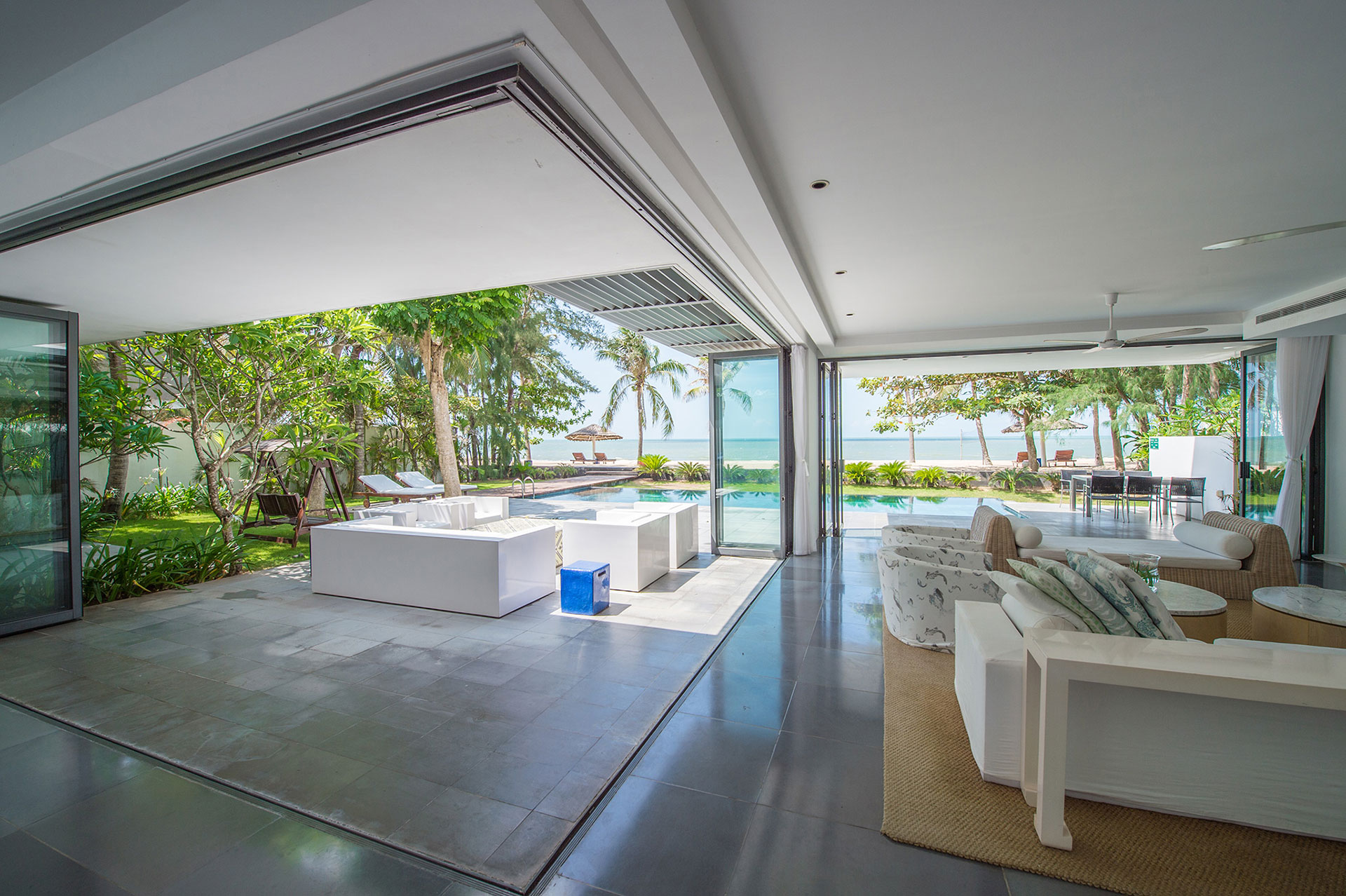 Biệt thự Sanctuary Hồ Tràm Riverfront Villas 