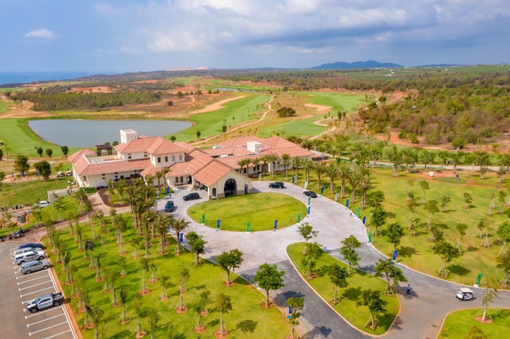 Sân Golf PGA Ocean & Clubhouse thuộc Tổ hợp NovaWorld Phan Thiet 