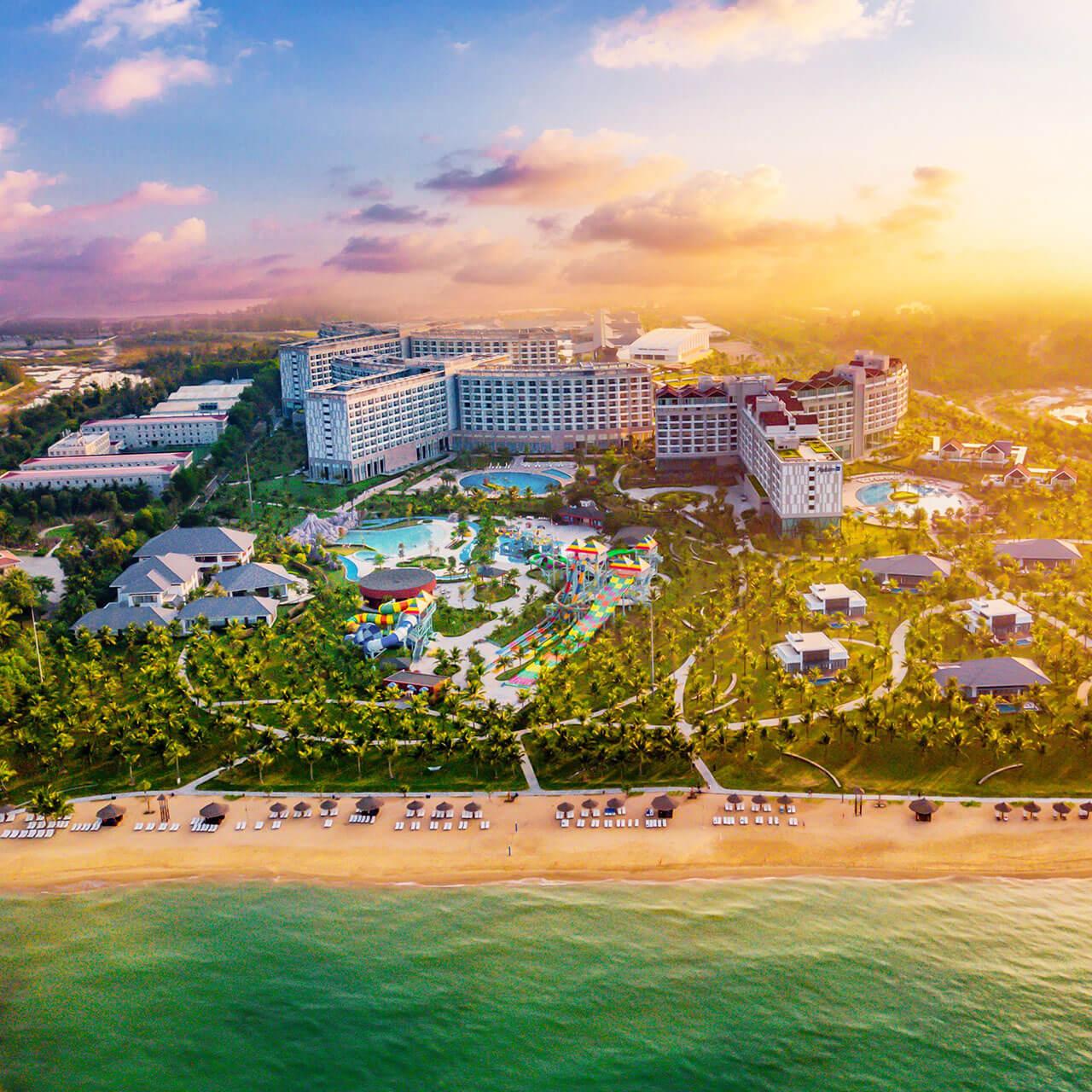 VinOasis Phú Quốc Hotel 